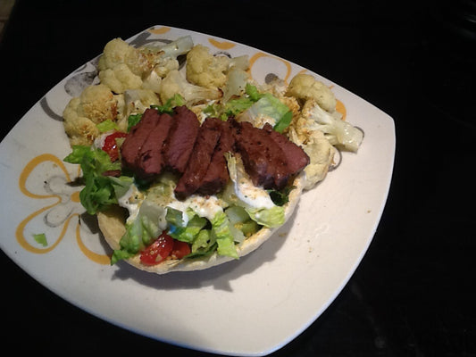 Tacos à la viande sauvage et sauce au yogourt grec